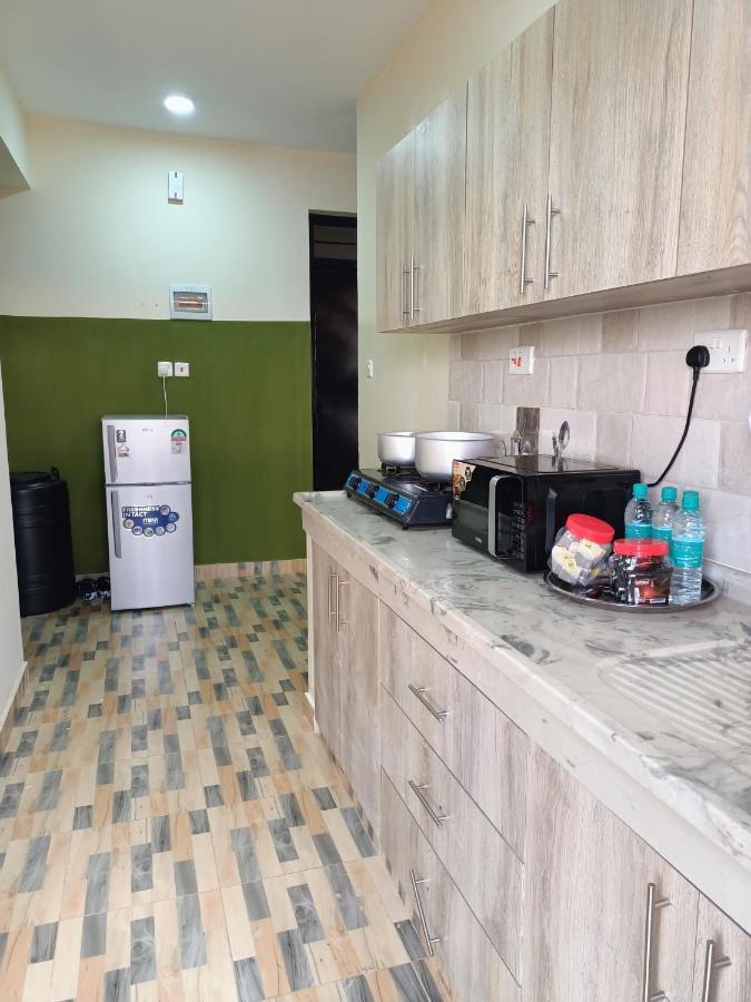 1 Bedroom Fully Furnished Luxurious Apartment Voi Town ภายนอก รูปภาพ